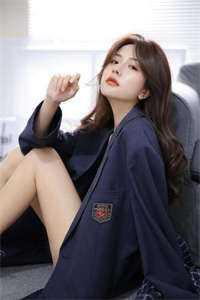 上香途中,夫君的小青梅谋我性命